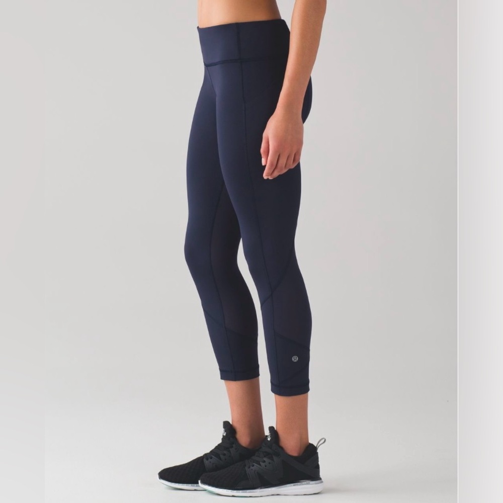 Lululemon Pace Rival Crop *22" Midnight Navy